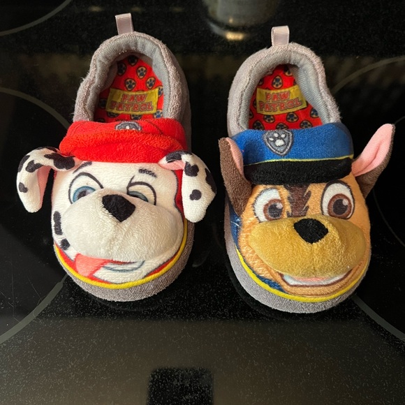 Slipper Socks Paw Patrol Mismatch Slippers For Kids – Chase